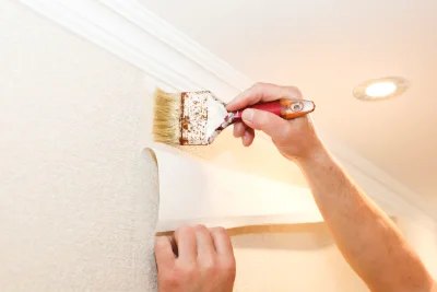 Pose de papier peint à Louvières-en-Auge — revêtements muraux et toiles de verre